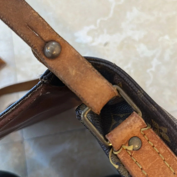 Louis Vuitton Cartouchiere GM Crossbody Handbag Vintage - Picture 11 of 13